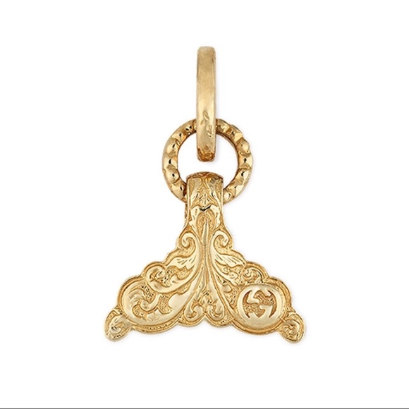 Gucci Tail Fin Charm In Yellow Gold NWT - Picture 3 of 13